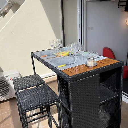 Cap D'agde Naturisme, 1 Piece, 2 Personnes - Fr-1-249a-39 *